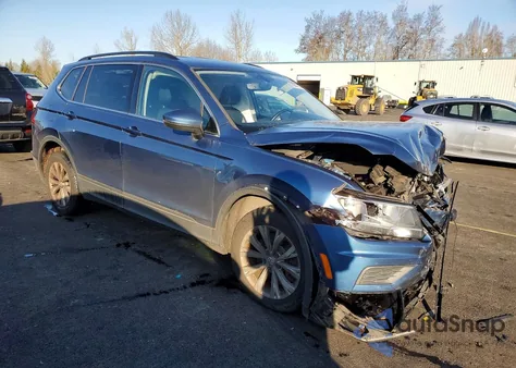 2019 Volkswagen Tiguan Se из США, поврежденный, VIN 3VV2B7AX8KM079930